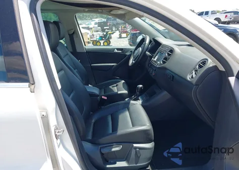 2013 Volkswagen Tiguan Se from USA, damaged, VIN WVGAV3AXXDW572100